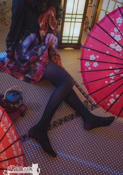 美丽的婶婶中文字幕3_HDBD在线观看